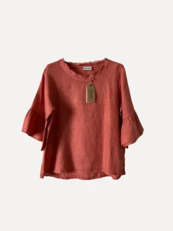 Attitude Around the Corner Linen Top, Tomato