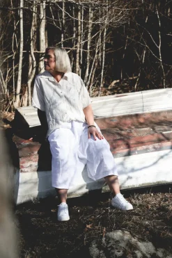 Attitude Baggy Yoga Skirt Pants, White