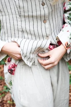 Attitude Sunsurfer Linen Vest, Beige