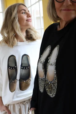 Ballerina Leo College T, Black