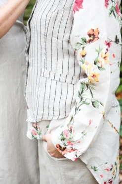 Daisy Attitude Flowery Linen Blouse, Beige