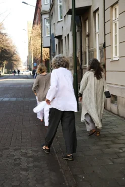 Dressed Up Attitude Linen Pants, Black