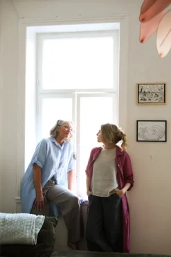 5447 Joan Dress, Cipolla