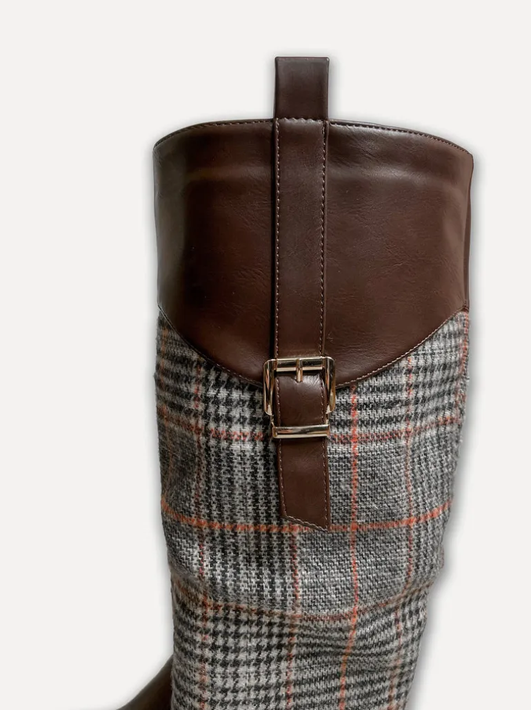 New England Boots, Brown