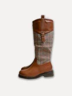 New England Boots, Vintage Brown