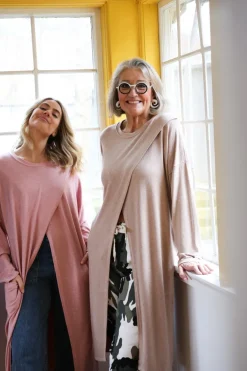 No Name Sweater, Camel