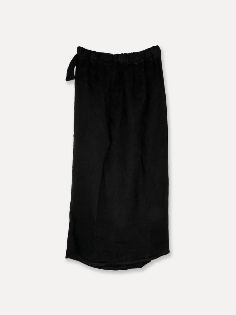 7218 Omlott Linen Skirt, Black