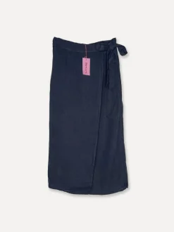 7218 Omlott Linen Skirt, Navy