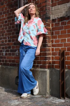 Rosy Balloon Shirt, Sky Blue/Coral