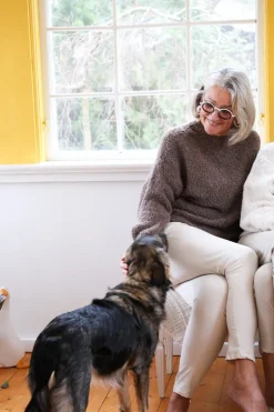 72610 - Round Neck Spring Sweater, Brown