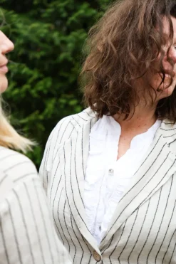 Smock Attitude Linen Blouse, White